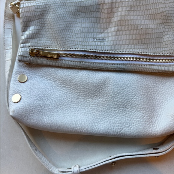 White Textured Women's Bag - Picture 2 of 6